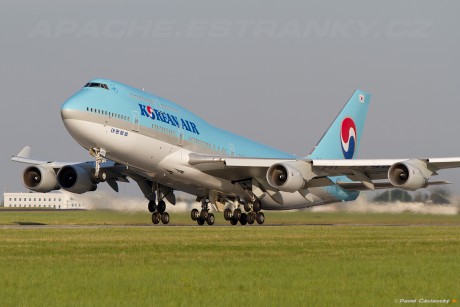 Korean Air | HL7495 | 1