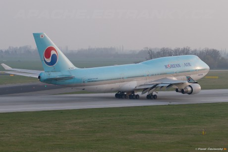 Korean Air| HL7490