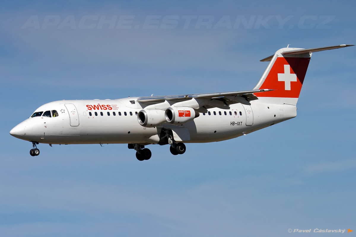 Swiss International Air Lines	| HB-IXT